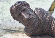 Kolodko: Chuck Norris miniszobor Budapest