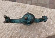 Kolodko: Csúzli miniszobor Vác