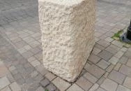 Kolodko: Csúzli miniszobor Vác