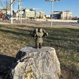 Kolodko: Hanti vadász Budapest - Külső kép