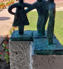 Kolodko: Hármas csárdás miniszobor