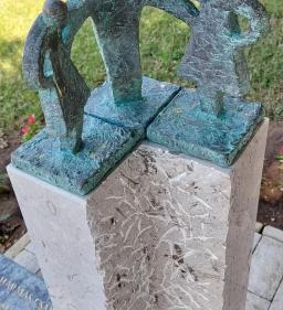 Kolodko: Hármas csárdás miniszobor