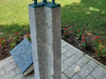 Kolodko: Hármas csárdás miniszobor Geszteréd