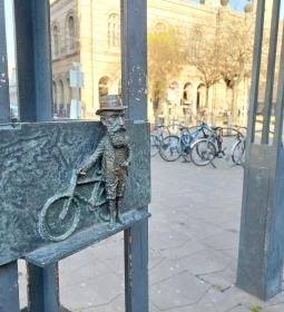 Kolodko: Herzl Tivadar miniszobor