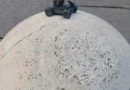 Kolodko: Holdjáró miniszobor Budapest