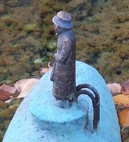 Kolodko: II. Erzsébet miniszobor