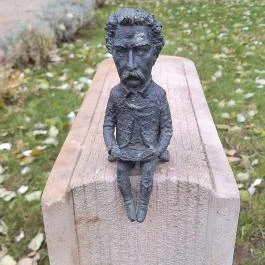 Kolodko: Kállay János Péter miniszobra, Biri - Egyéb