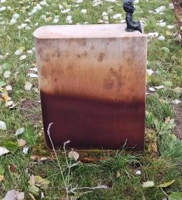 36. legjobb látnivaló: Kolodko: Kállay János Péter miniszobra