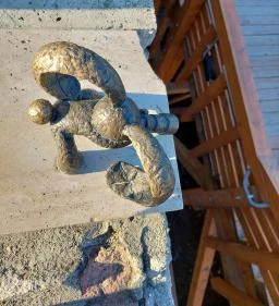 Kolodko: Kockásfülű nyúl miniszobra