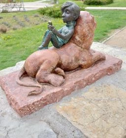 Kolodko: LeoNóra miniszobor