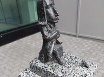 Kolodko: Liszt Ferenc miniszobor Budapest