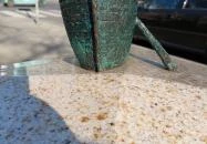 Kolodko: Noé bárkája miniszobor Budapest