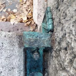 Kolodko: Az oroszok már a spájzban vannak miniszobor, Budapest - Egyéb