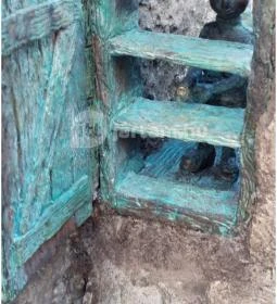 Kolodko: Az oroszok már a spájzban vannak miniszobor