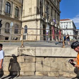Kolodko: Pinokkió miniszobor Budapest - Külső kép