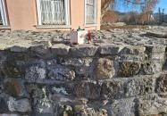 Kolodko: Pumukli miniszobor, Esztergom Esztergom