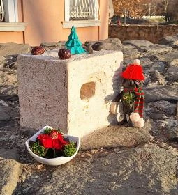 Kolodko: Pumukli miniszobor, Esztergom