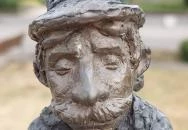 Kolodko: Sókereskedő miniszobor Nyírbátor