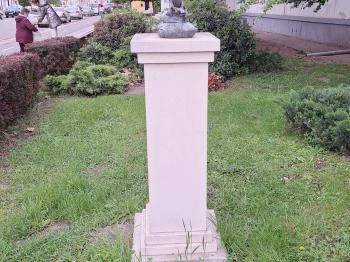 Kolodko: Sókereskedő miniszobor Csenger