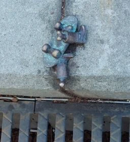 Kolodko: Sztálin csizmája miniszobor