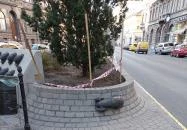 Kolodko: A tizennégy karátos autó miniszobor Budapest