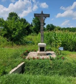 Kolodko: Trianon emlékkereszt 