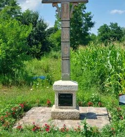 Kolodko: Trianon emlékkereszt 