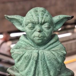 Kolodko: Yoda miniszobor, Budapest - Egyéb