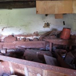 Kolontári iszapkatasztrófa emlékhely, Kolontár - Belső