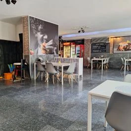 Komló és Tehén Budaörs - Belső