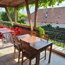 Komló és Tehén Budaörs - Belső