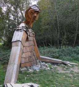 Kőmorzsoló óriás