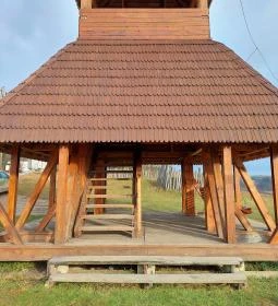 Kömpe szeme kilátó