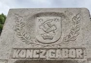 Koncz Gábor szobra Mezőkeresztes