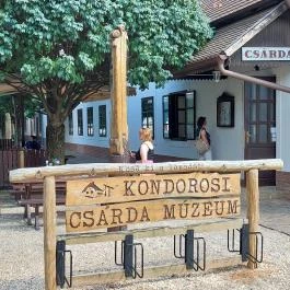 Kondorosi Csárda , Kondoros - Külső kép