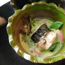 KönyvBár & Restaurant Budapest - Étel/ital