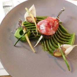 KönyvBár & Restaurant Budapest - Étel/ital