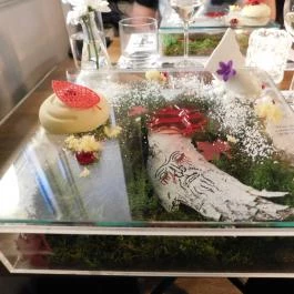 KönyvBár & Restaurant Budapest - Étel/ital