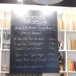 KönyvBár & Restaurant Budapest - Egyéb