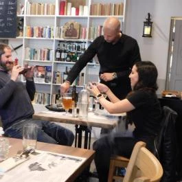 KönyvBár & Restaurant Budapest - Belső