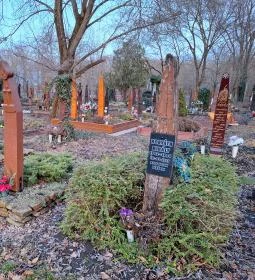 Kopjafás temető-csónakos fejfás temető