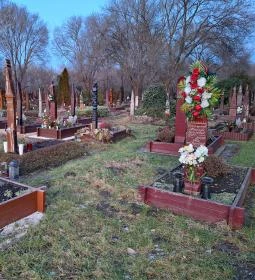 Kopjafás temető-csónakos fejfás temető