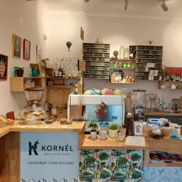 Kornél Art & Café Budapest - Belső