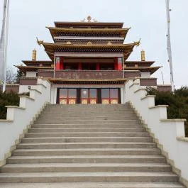 Kőrösi Csoma Sándor Emlékpark és Békesztúpa Tar - Külső kép