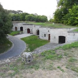 Körpince, Etyek - Külső kép