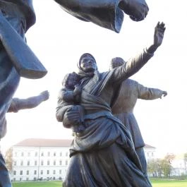 Kossuth-emlékmű, Budapest - Egyéb