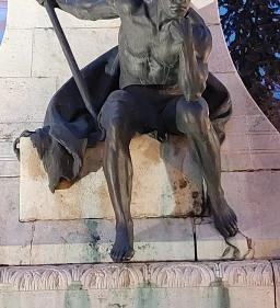 Kossuth Lajos szobra