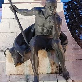 Kossuth Lajos szobra Kecskemét - Egyéb