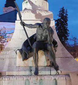 Kossuth Lajos szobra