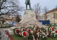 Kossuth Lajos szobra Békéscsaba